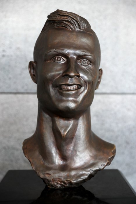 Le buste raté de Cristiano Ronaldo Le buste raté de Cristiano Ronaldo