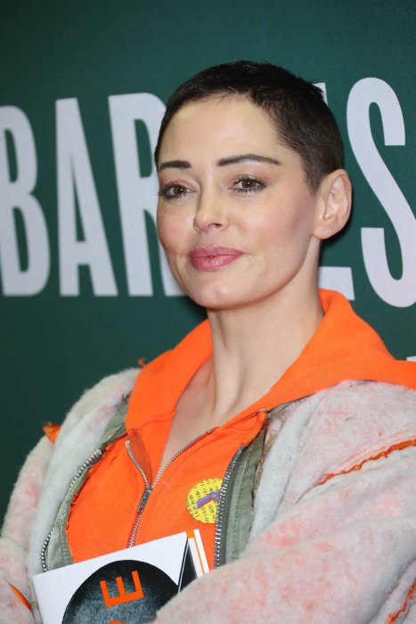 Rose McGowan encourage Asia Argento à être honnête Rose McGowan encourage Asia Argento à être honnête