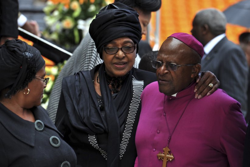 Winnie Mandela est décédée Winnie Mandela est décédée