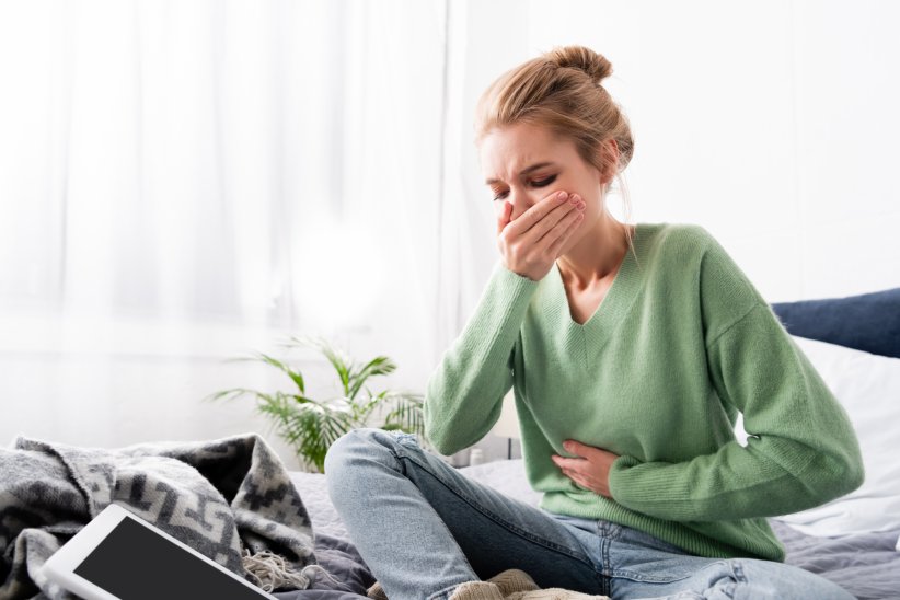 Des nausées et des vomissements Des nausées et des vomissements