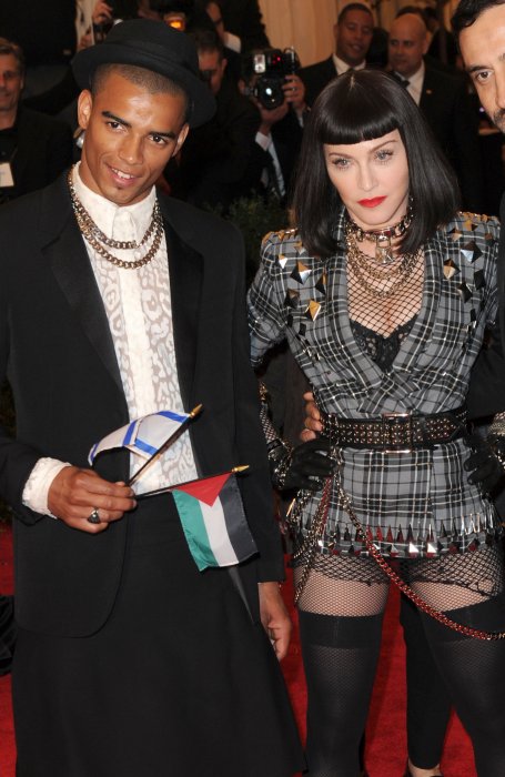 Madonna : son histoire atypique avec Brahim Zaibat Madonna : son histoire atypique avec Brahim Zaibat