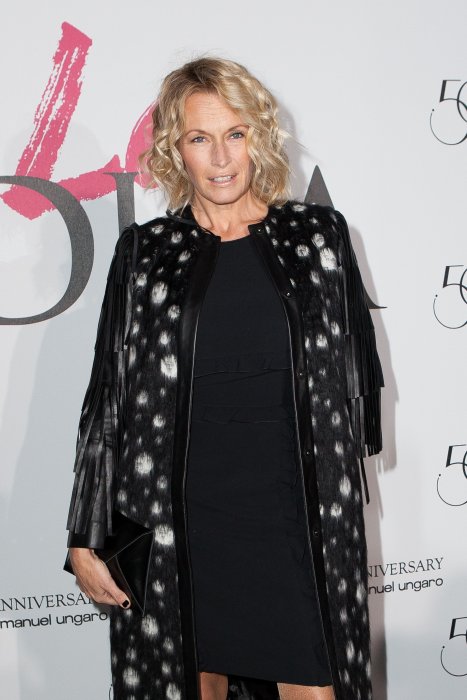 Estelle Lefébure veut garder les traces de sa vie ! Estelle Lefébure veut garder les traces de sa vie !