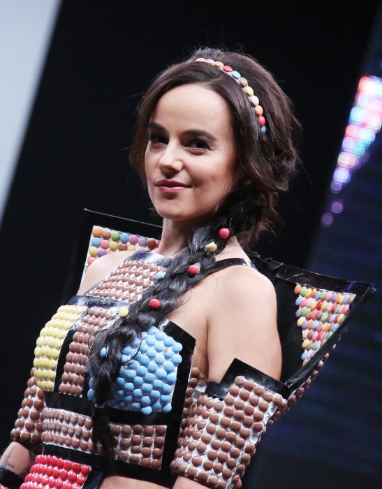 Alizée : la meilleure pâtissière, c'est elle ! Alizée : la meilleure pâtissière, c'est elle !