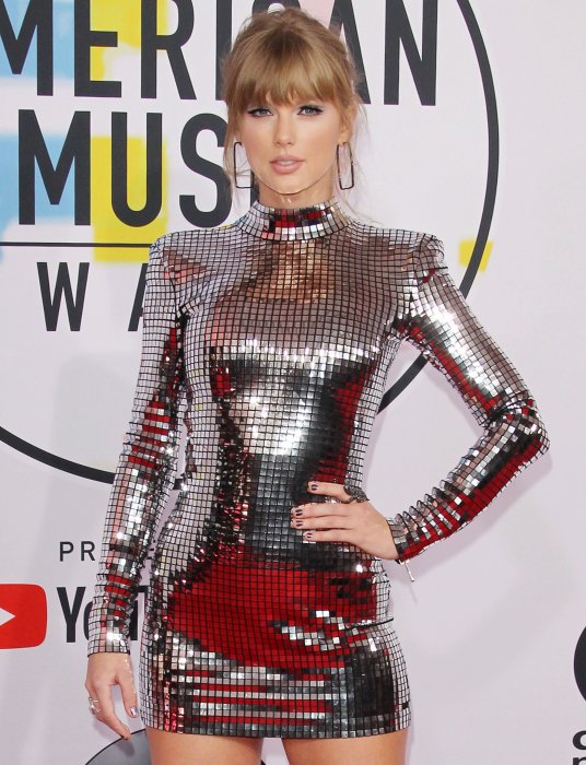 Taylor Swift affiche ses opinions politiques Taylor Swift affiche ses opinions politiques