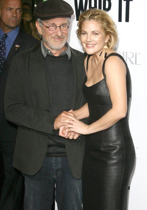 Drew Barrymore a pour parrain Steven Spielberg Drew Barrymore a pour parrain Steven Spielberg