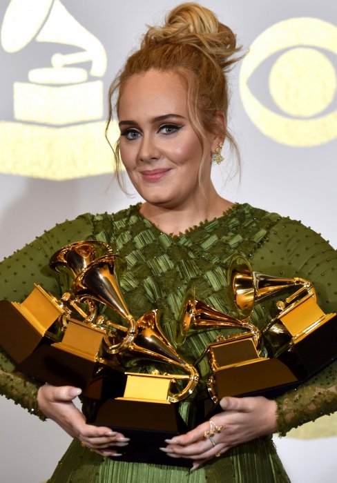 Adele : grande gagnante des Grammys Adele : grande gagnante des Grammys