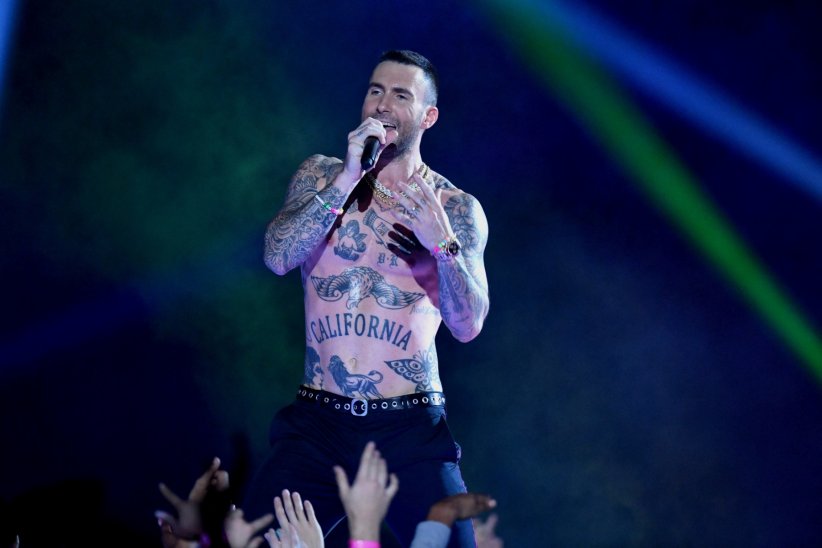 Adam Levine ne peut plus se passer du yoga Adam Levine ne peut plus se passer du yoga