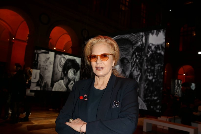 Sylvie Vartan défend son fils et Laura Smet Sylvie Vartan défend son fils et Laura Smet