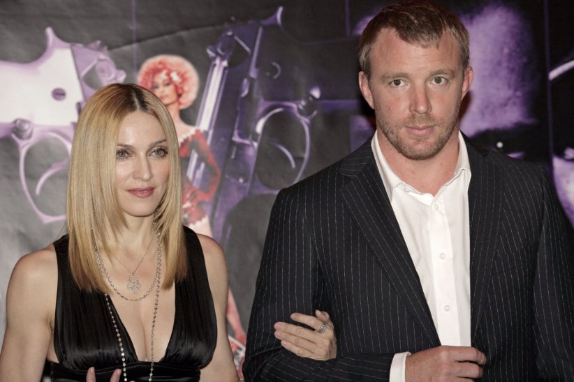 Madonna et Guy Ritchie se sont battus pour la garde de leur fils Madonna et Guy Ritchie se sont battus pour la garde de leur fils
