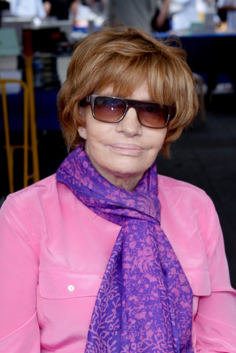 Nadine Trintignant s'insurge contre Bertrand Cantat Nadine Trintignant s'insurge contre Bertrand Cantat