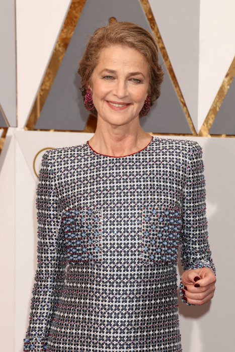 Charlotte Rampling : une grand-mère star du cinéma Charlotte Rampling : une grand-mère star du cinéma