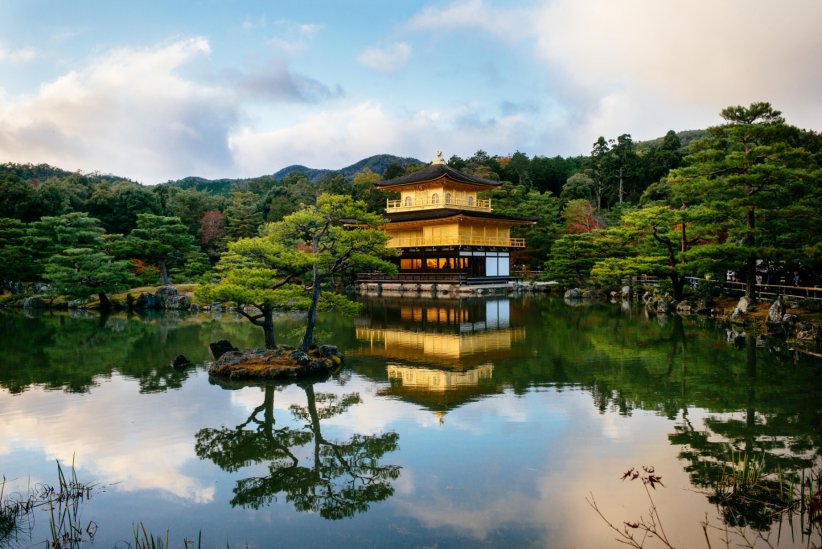 Kinkaku-ji (Pavillon d'or), au Japon Kinkaku-ji (Pavillon d'or), au Japon