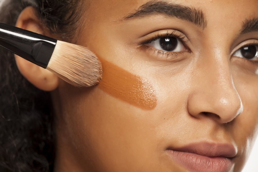 Le fond de teint liquide le plus adaptable Le fond de teint liquide le plus adaptable