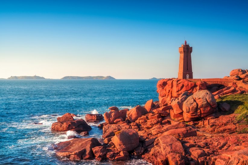 La Côte de Granit Rose : un trésor géologique très rare La Côte de Granit Rose : un trésor géologique très rare