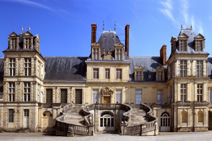 Le château de Fontainebleau Le château de Fontainebleau