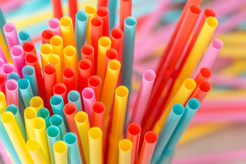Les pailles en plastique Les pailles en plastique