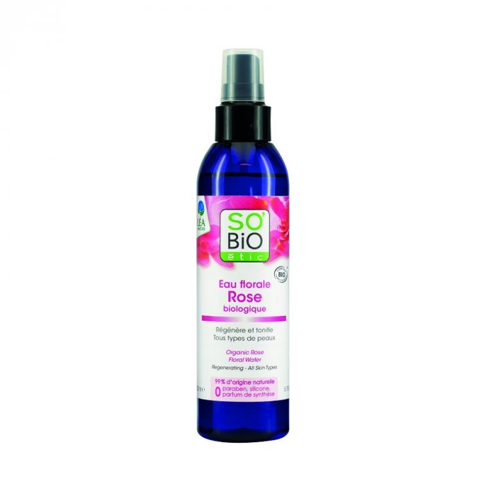 Une eau florale à la rose Une eau florale à la rose