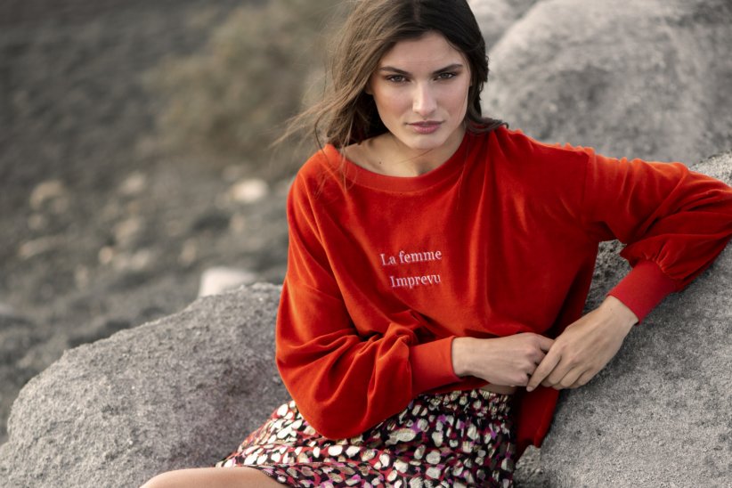 Un sweat en velours tout doux Un sweat en velours tout doux