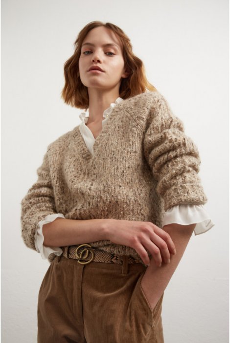 Un pull confortable à grosses mailles Un pull confortable à grosses mailles