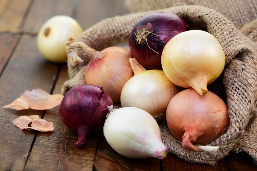 Oignon et clous de girofle, un mélange efficace Oignon et clous de girofle, un mélange efficace