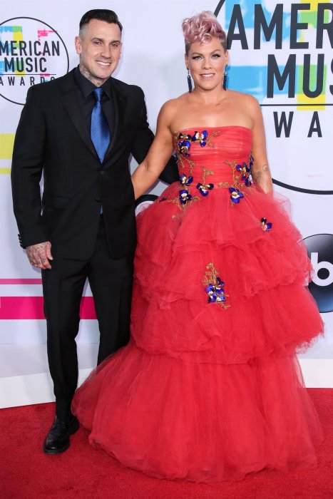Pink et Carey Hart ont failli divorcer Pink et Carey Hart ont failli divorcer