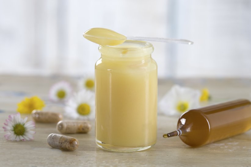 La gelée royale, ennemie des virus La gelée royale, ennemie des virus