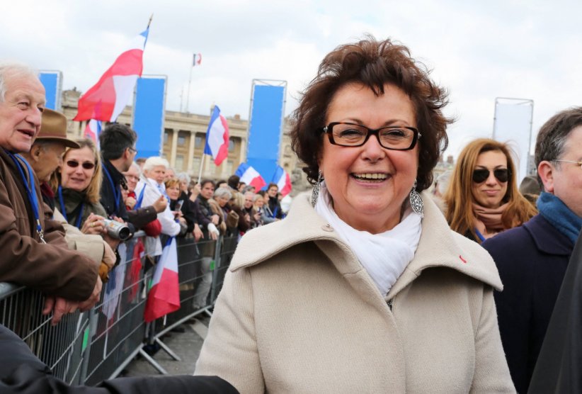 Christine Boutin : "J'aime être nue" Christine Boutin : "J'aime être nue"