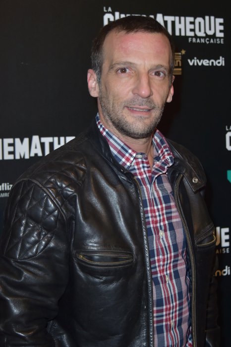 Mathieu Kassovitz est "un gros fumeur" Mathieu Kassovitz est "un gros fumeur"