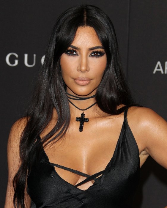 Kim Kardashian regrette d'avoir opté pour le botox Kim Kardashian regrette d'avoir opté pour le botox