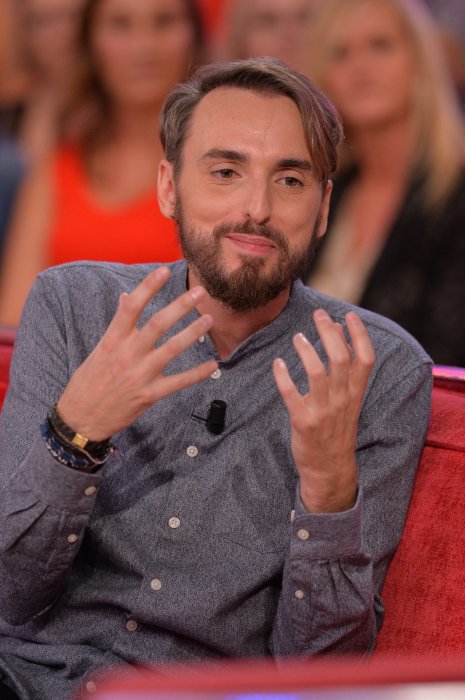 Christophe Willem : elle crée 250 profils Twitter pour lui nuire Christophe Willem : elle crée 250 profils Twitter pour lui nuire