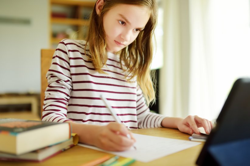 Kartable, soutien scolaire du CE1 à la terminale Kartable, soutien scolaire du CE1 à la terminale
