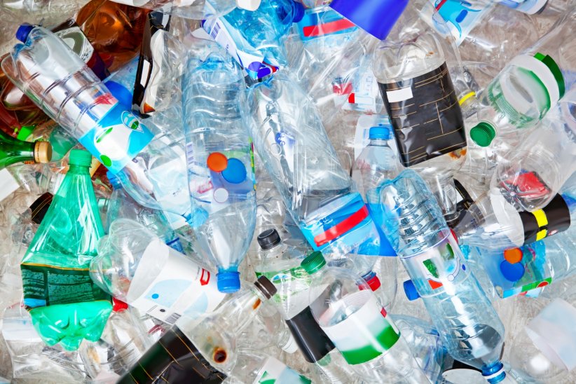 480 milliards de bouteilles en plastique vendues par an 480 milliards de bouteilles en plastique vendues par an