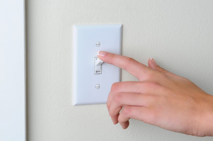 Laisser les lumières allumées, même en journée Laisser les lumières allumées, même en journée