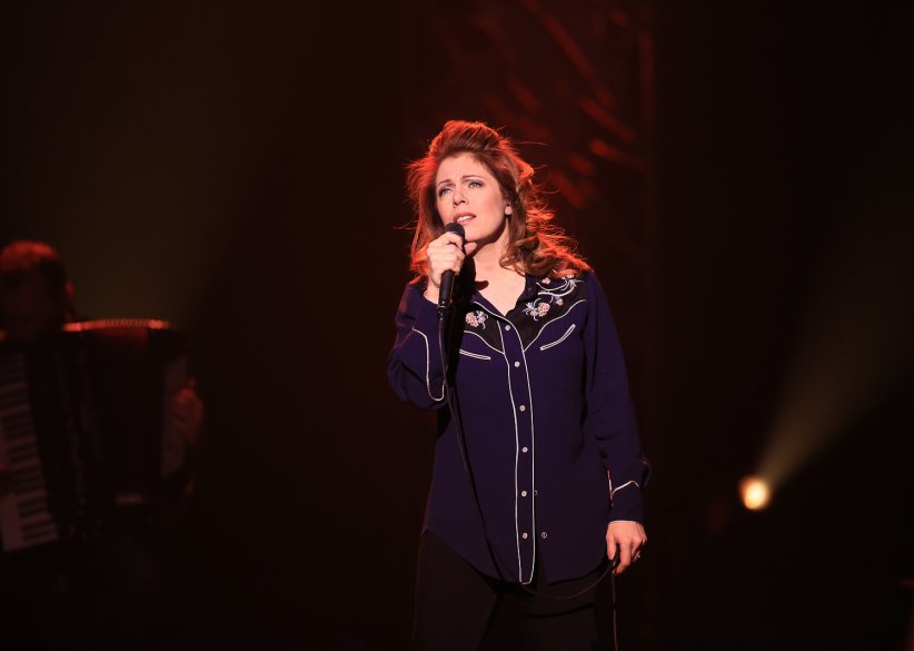 Isabelle Boulay et Eric Dupond-Moretti (11 ans d'écart) Isabelle Boulay et Eric Dupond-Moretti (11 ans d'écart)