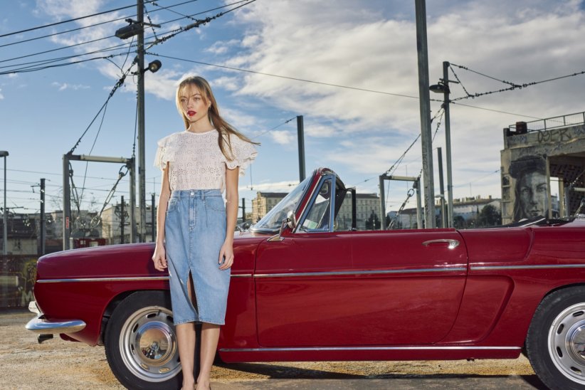 Une jupe en denim Une jupe en denim