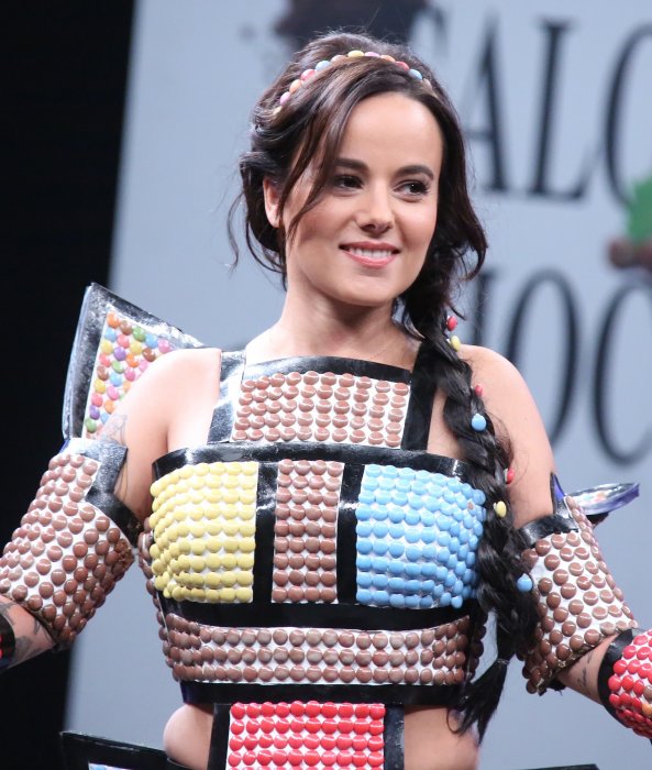 Alizée : "Je préfère la vie en Corse" Alizée : "Je préfère la vie en Corse"