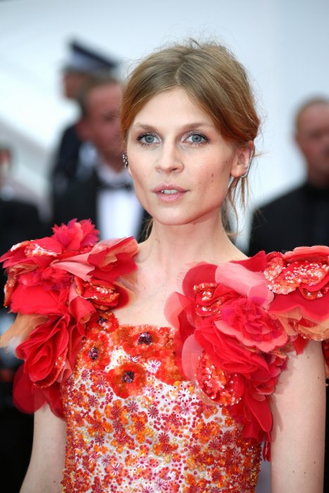 Lumineuse comme Clémence Poésy au Festival de Cannes 2016 Lumineuse comme Clémence Poésy au Festival de Cannes 2016