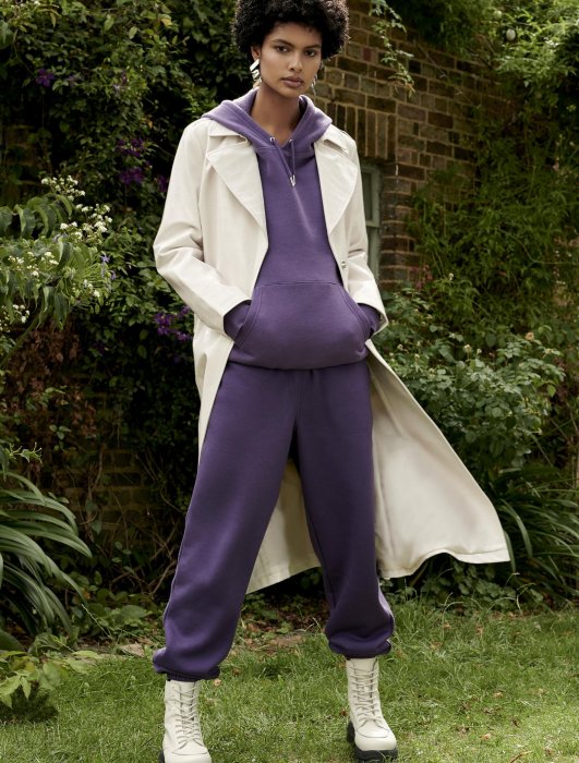 L'ensemble jogging et sweat à capuche L'ensemble jogging et sweat à capuche