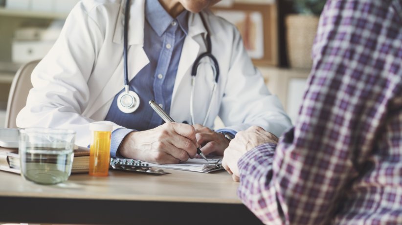 Les traitements consistent à contrôler l'inflammation Les traitements consistent à contrôler l'inflammation