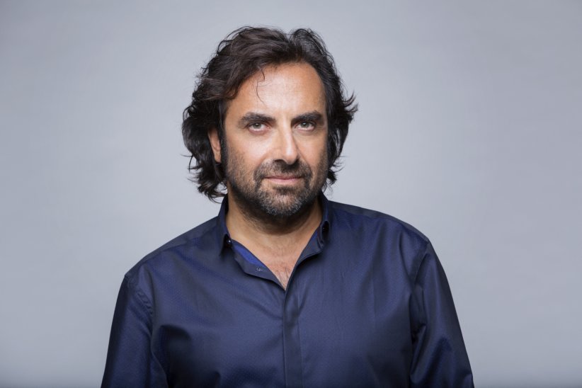 André Manoukian a passé un Jour de l'An dans une station service André Manoukian a passé un Jour de l'An dans une station service