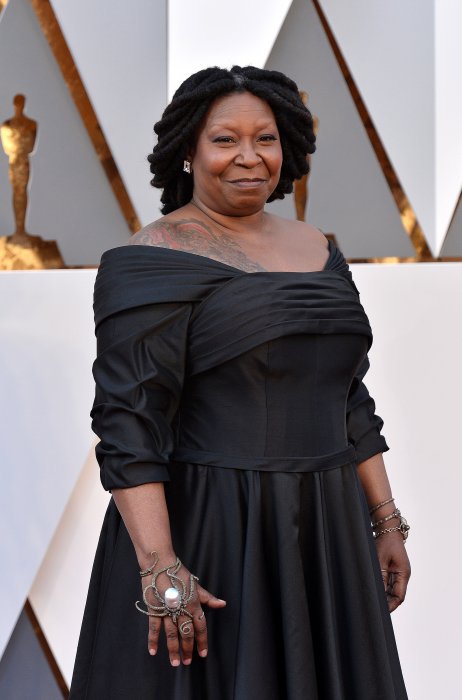 Whoopi Goldberg lance sa marque de produits à base de cannabis Whoopi Goldberg lance sa marque de produits à base de cannabis