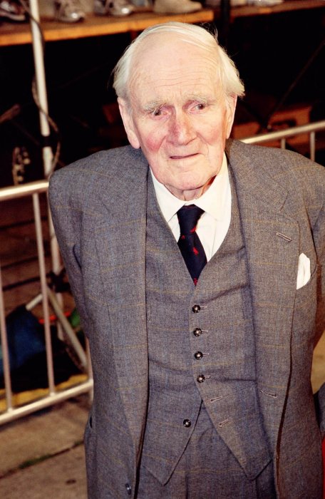 Desmond Llewelyn : une collision mortelle Desmond Llewelyn : une collision mortelle