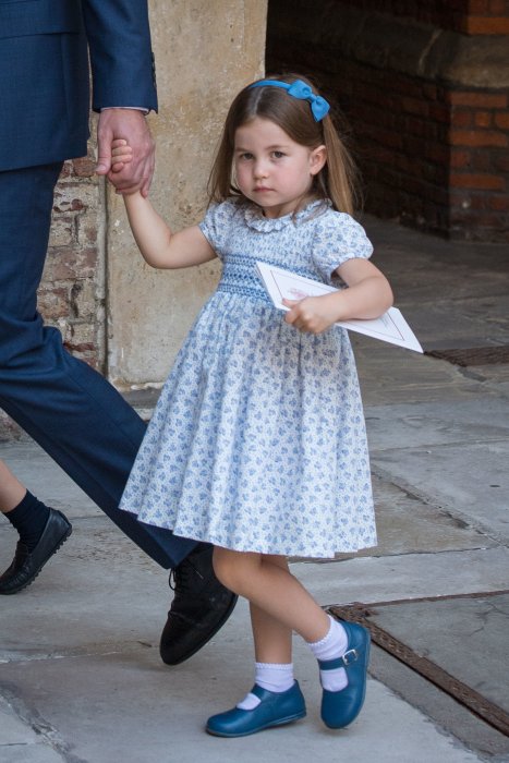 La princesse Charlotte remet les journalistes à leur place La princesse Charlotte remet les journalistes à leur place
