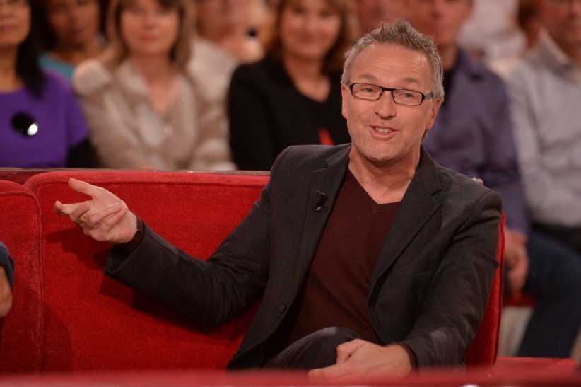 Laurent Ruquier a eu du mal à trouver sa place parmi ses frères et soeurs Laurent Ruquier a eu du mal à trouver sa place parmi ses frères et soeurs