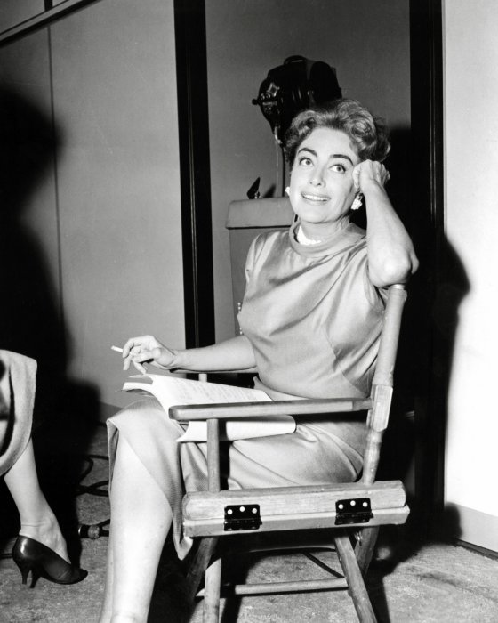 Quand Joan Crawford renie sa descendance... Quand Joan Crawford renie sa descendance...