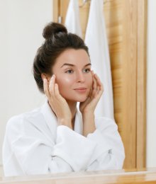 Pourquoi éviter de se maquiller est bon pour la peau ?