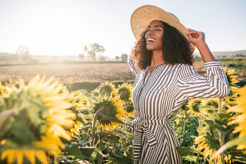 "Le plaisir se ramasse, la joie se cueille, et le bonheur se cultive." Bouddha "Le plaisir se ramasse, la joie se cueille, et le bonheur se cultive." Bouddha