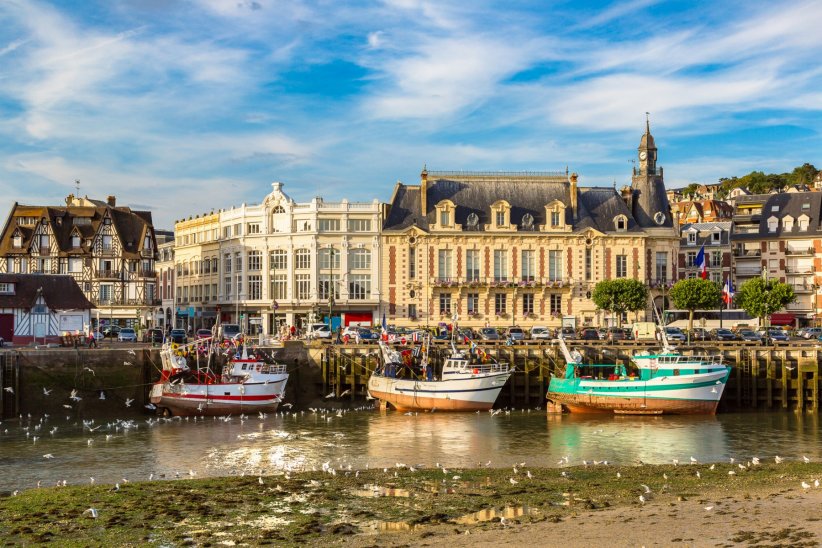 Trouville-sur-Mer : un ancien village de pêcheurs Trouville-sur-Mer : un ancien village de pêcheurs