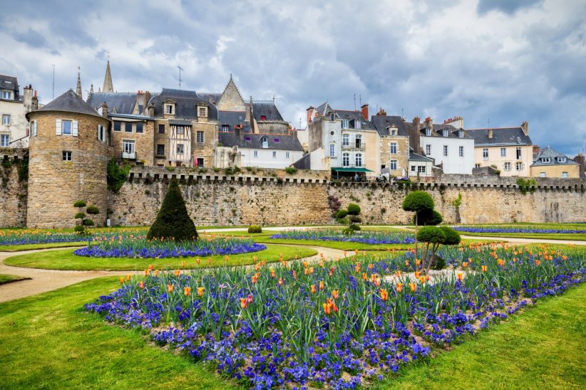 Vannes : une ville aux doubles remparts Vannes : une ville aux doubles remparts