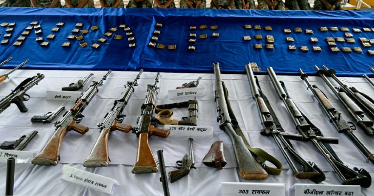 भारत: माओवादी विद्रोह के पूर्व गढ़ में, शांति की वापसी की चुनौतियाँ